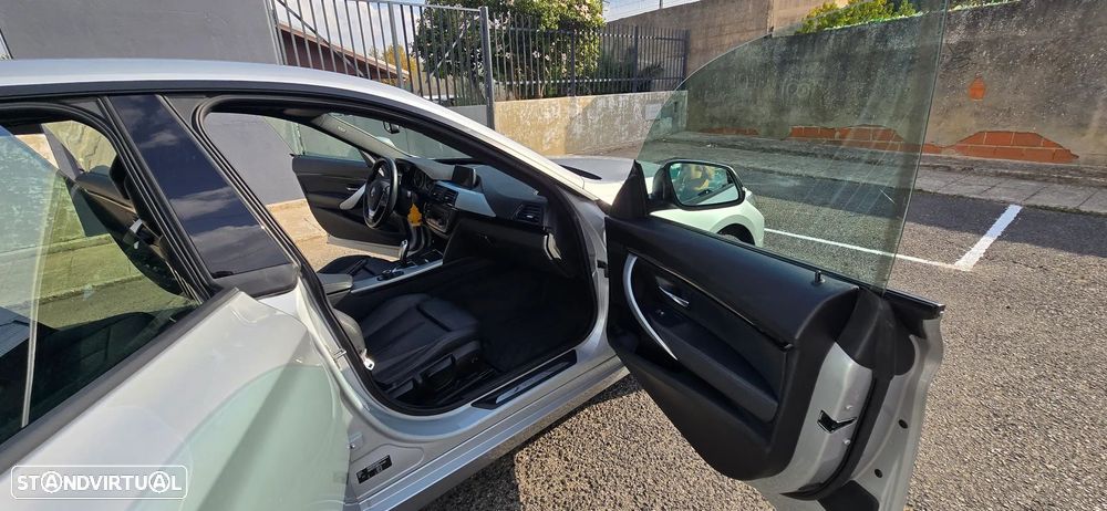 BMW 320 Gran Turismo d Auto Line Sport - 30