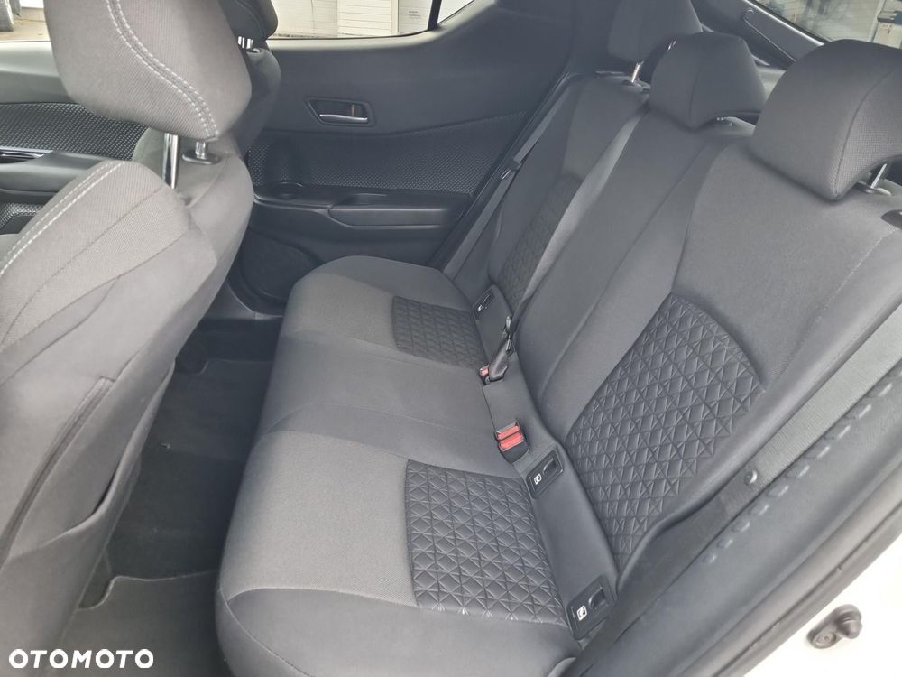 Toyota C-HR 2.0 Hybrid Style - 13