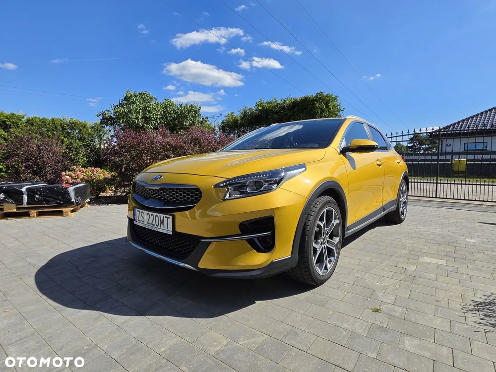 Kia XCeed 1.4 T-GDI L Business Line - 4