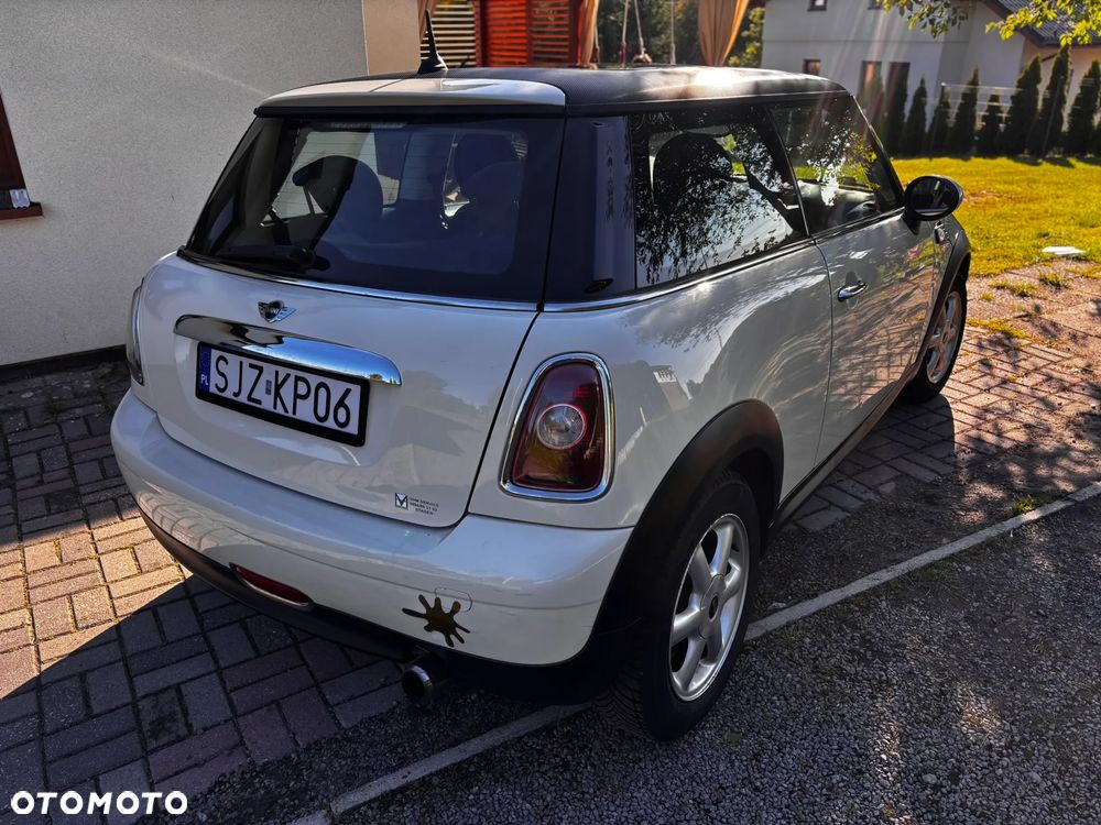 MINI Cooper Standard - 3