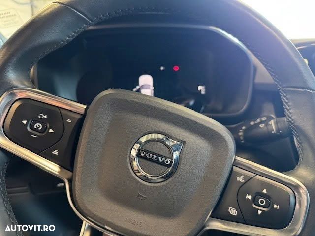 Volvo XC 40 Recharge 69 kWh Single Motor Core - 7