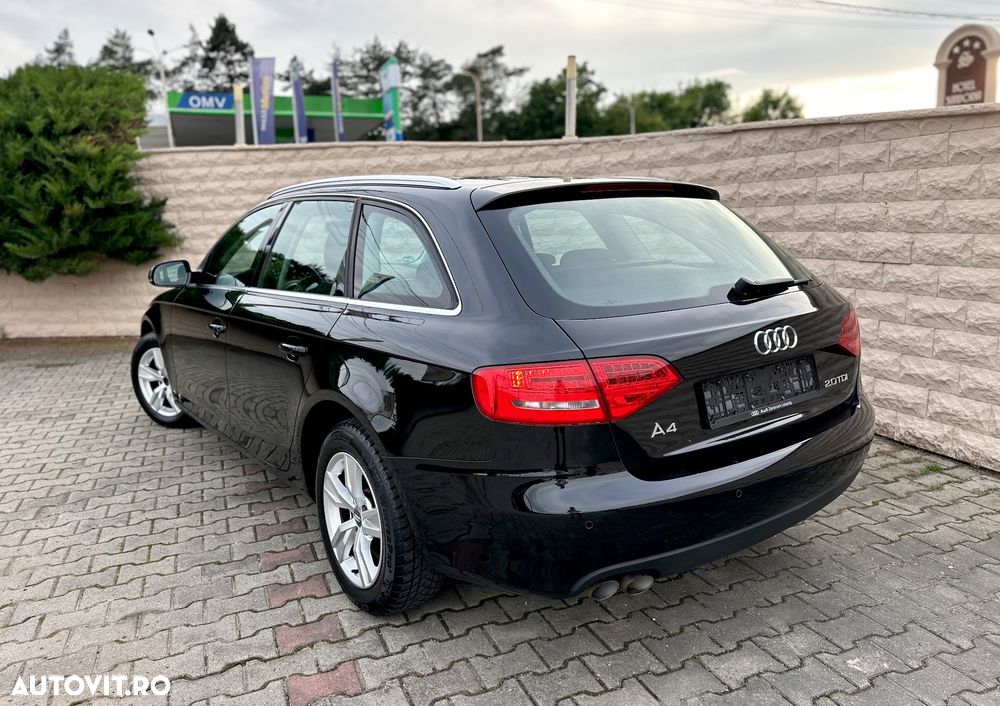 Audi A4 Avant 2.0 TDI DPF Ambiente - 4