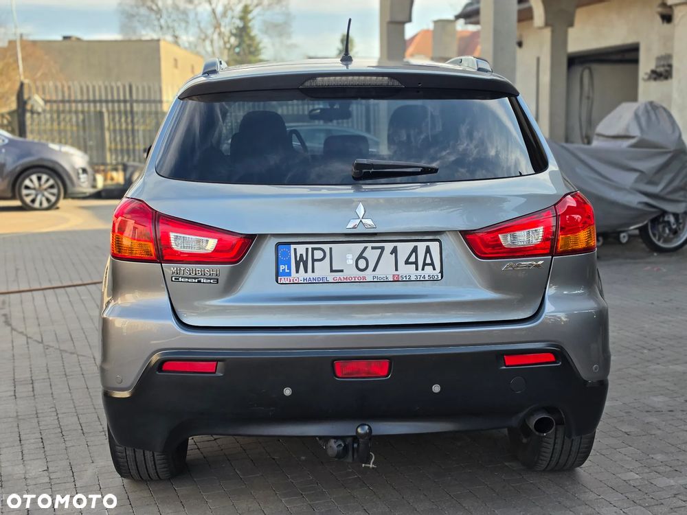 Mitsubishi ASX - 10