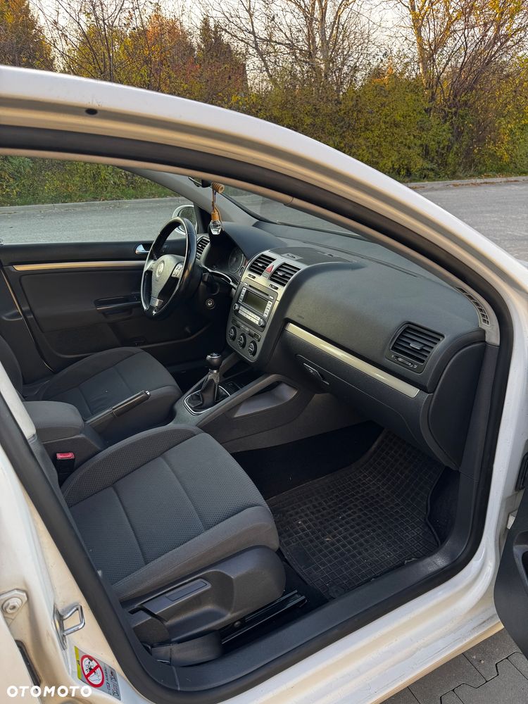 Volkswagen Golf 1.9 TDI Tour - 8