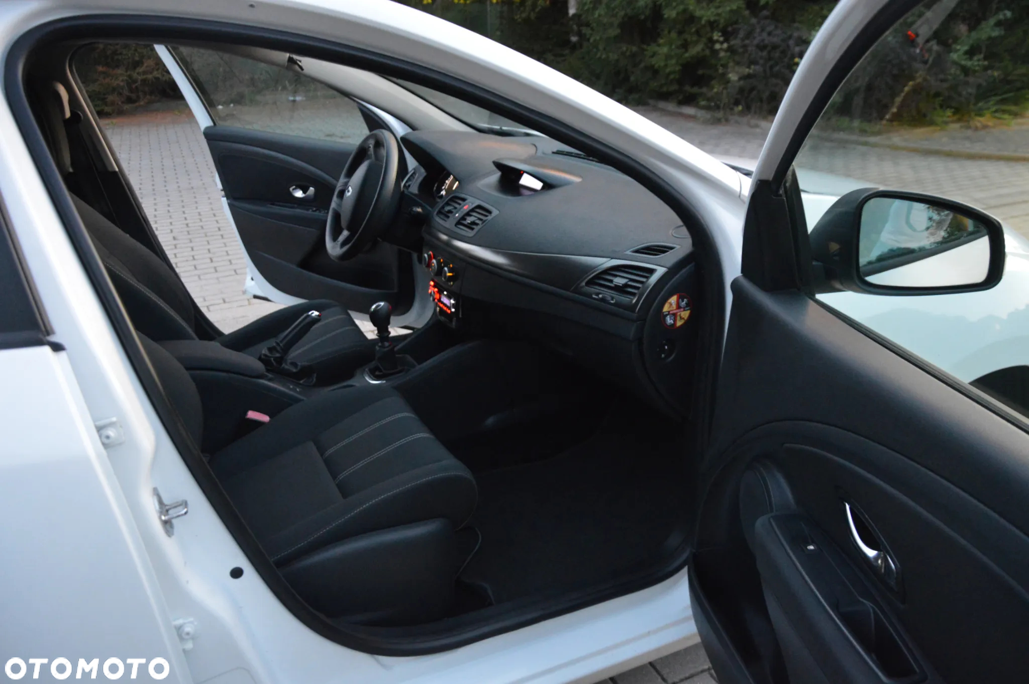 Renault Megane 1.6 16V 110 Authentique - 11
