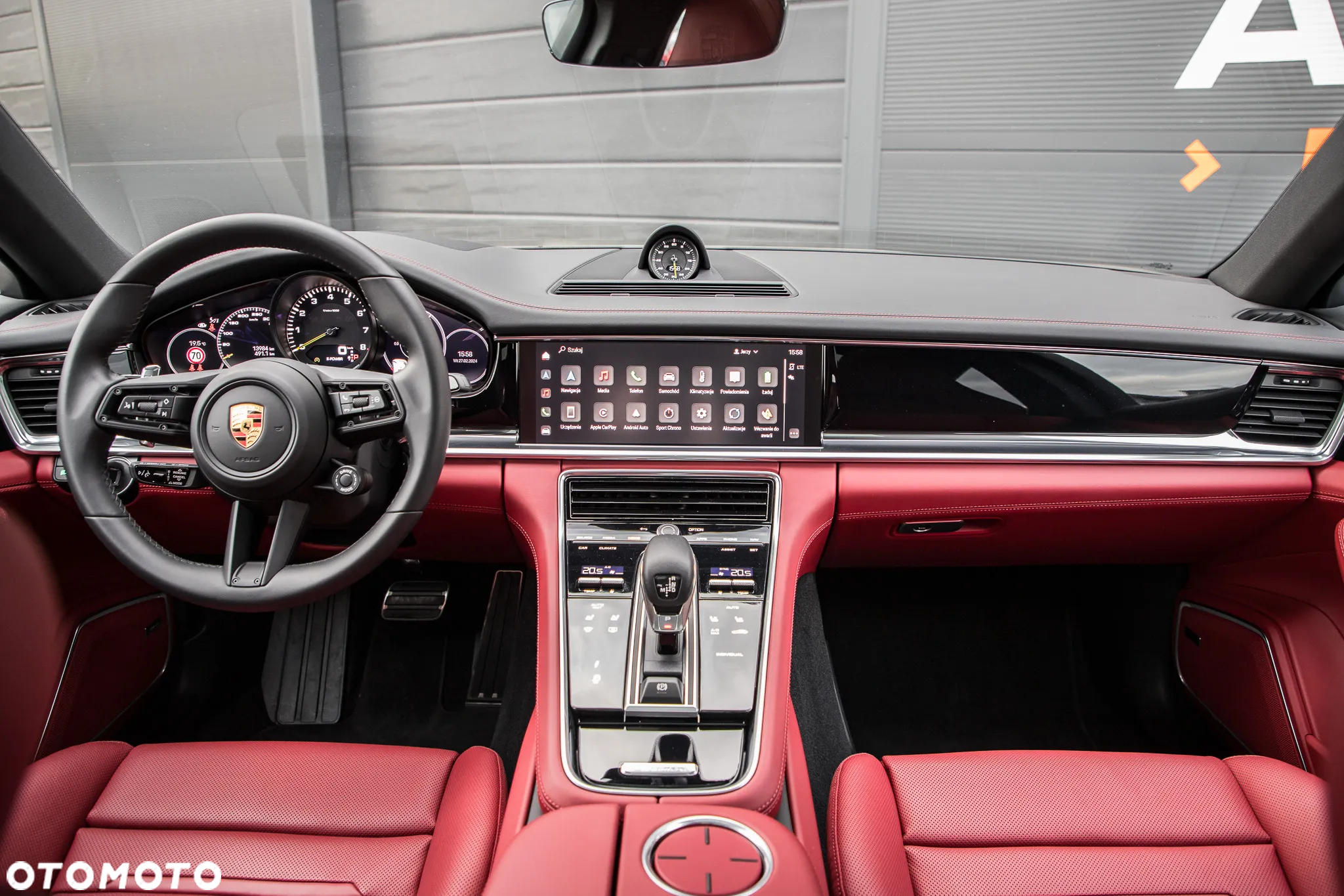 Porsche Panamera 4S Executive - 34