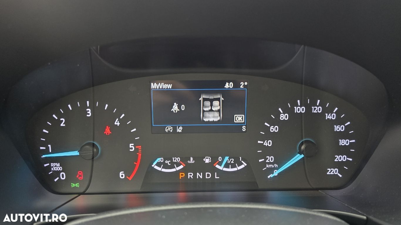 Ford Kuga 1.5 EcoBlue A8 FWD Trend - 16