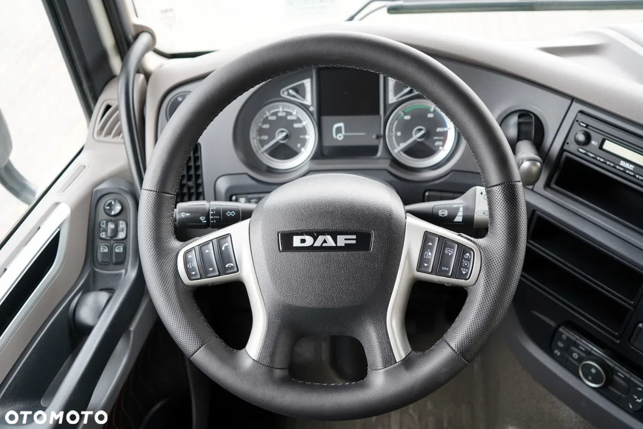 DAF XF 480 / SUPER SPACE CAB / KLIMA POSTOJOWA   / OPONY 100% / 290 TYS KM / PO ZŁOTYM KONTRAKCIE SERWISOWYM - 28