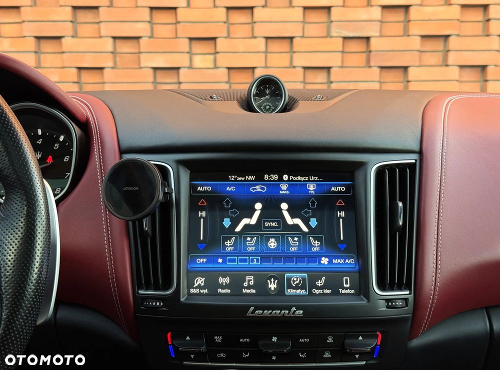 Maserati Levante Granlusso - 15