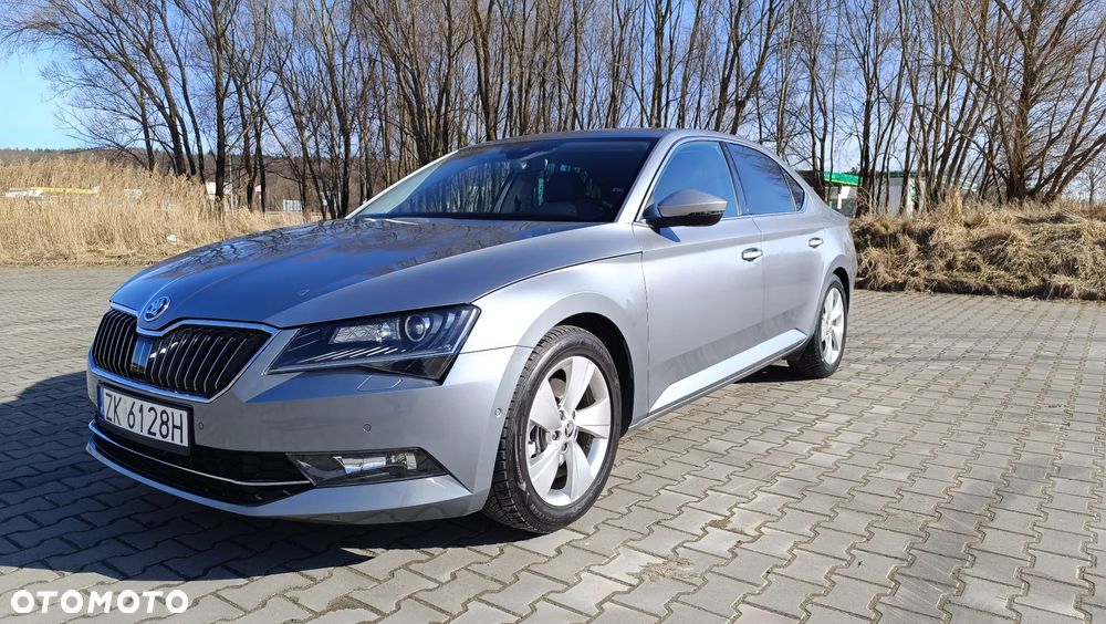 Skoda Superb 2.0 TDI DSG L&K - 1