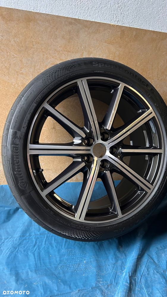 Zestaw Felg Audi RS r20 ( do Q5 , A6 , A7 ) - 4