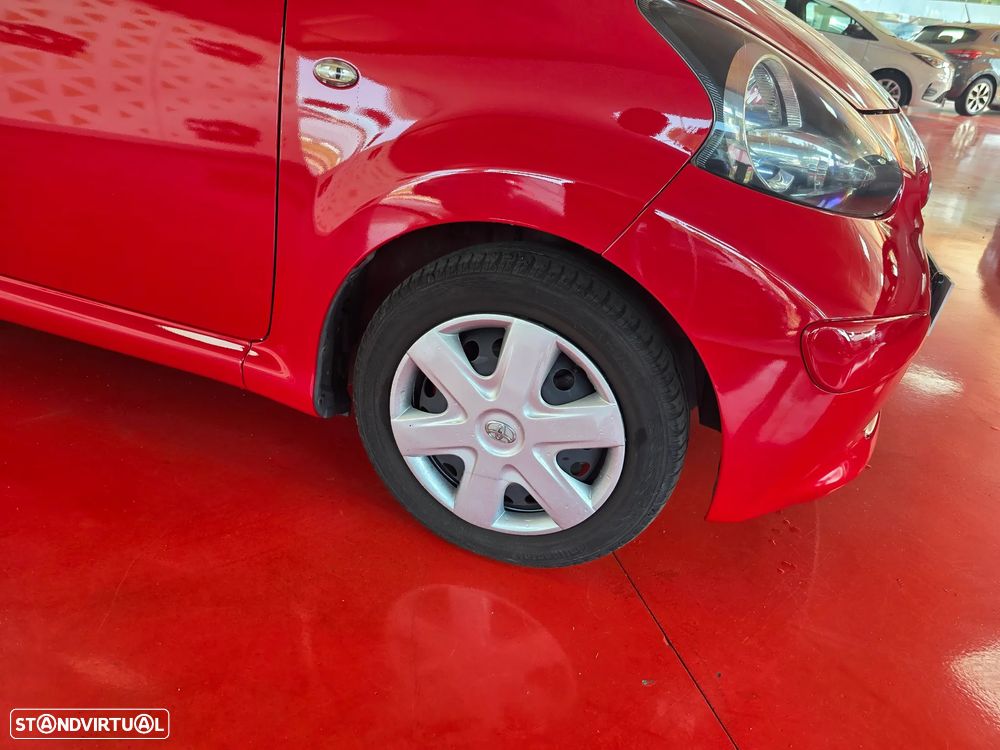 Toyota Aygo 1.0 + AC - 24