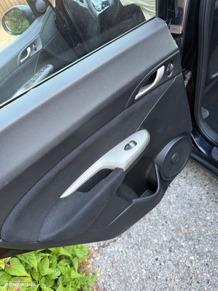 Honda Civic 1.4 Sport - 10