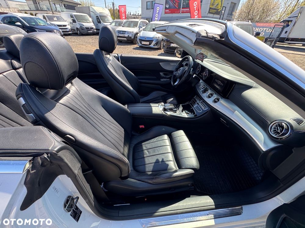 Mercedes-Benz Klasa E 200 4-Matic 9G-TRONIC - 24
