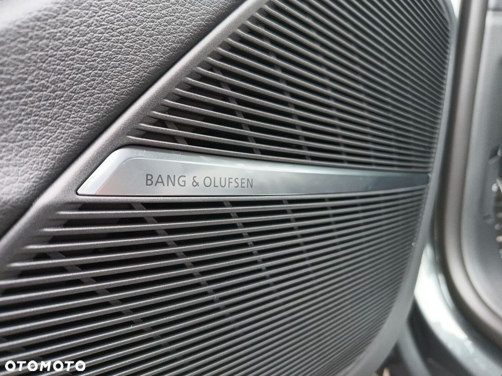 Audi Q8 50 TDI mHEV Quattro Tiptronic - 36