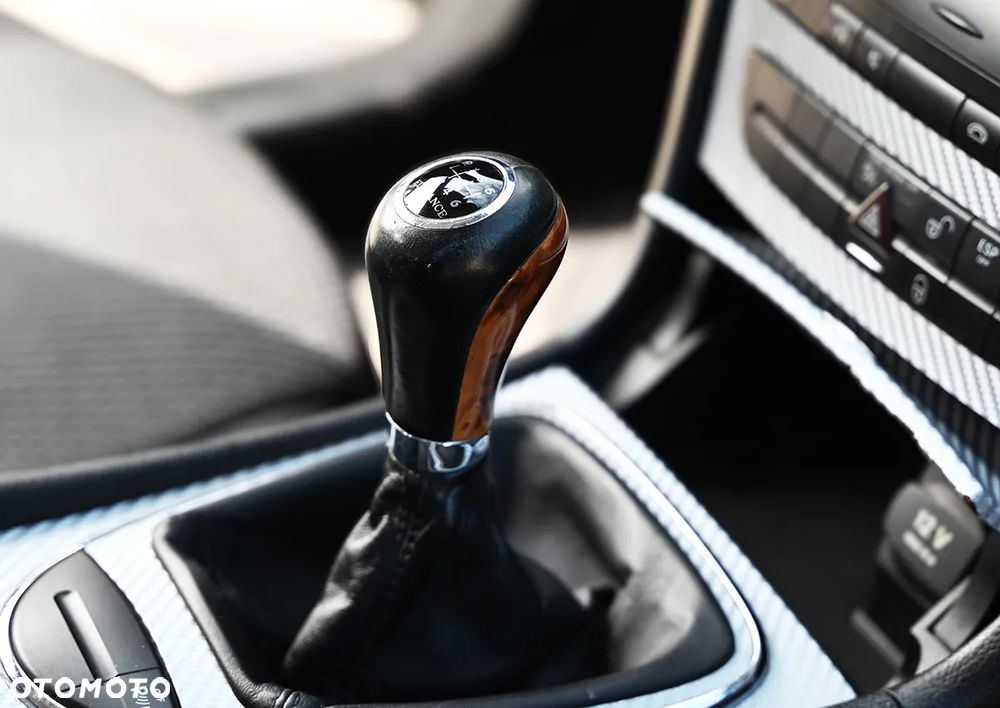 Mercedes-Benz Klasa E 220 CDI Elegance DPF - 11