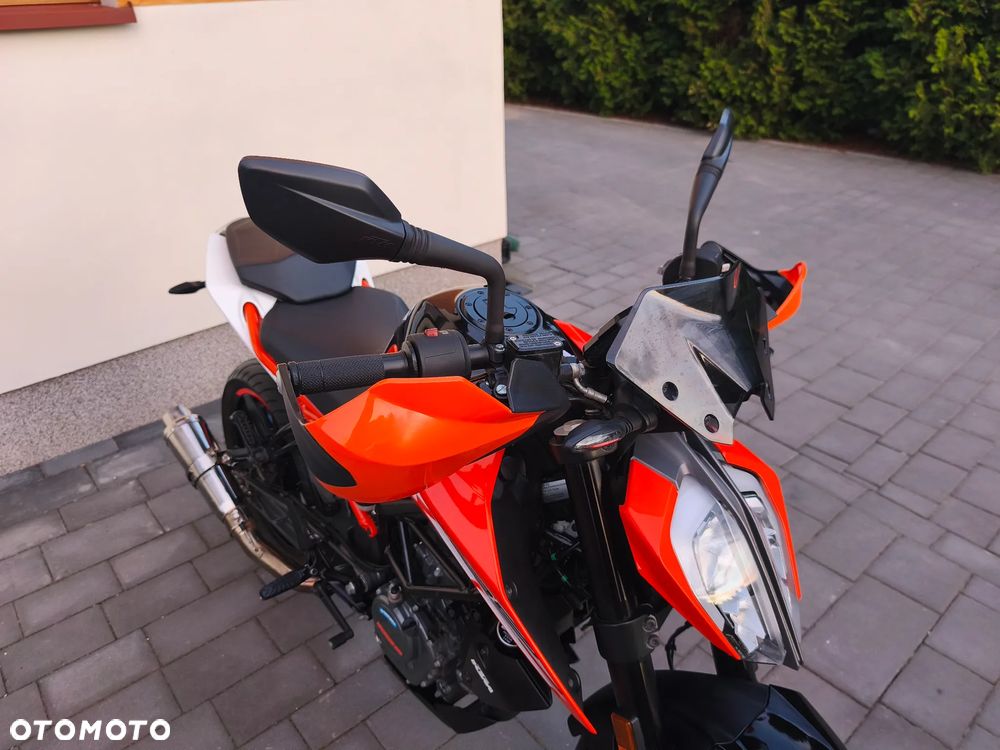 KTM Duke - 11