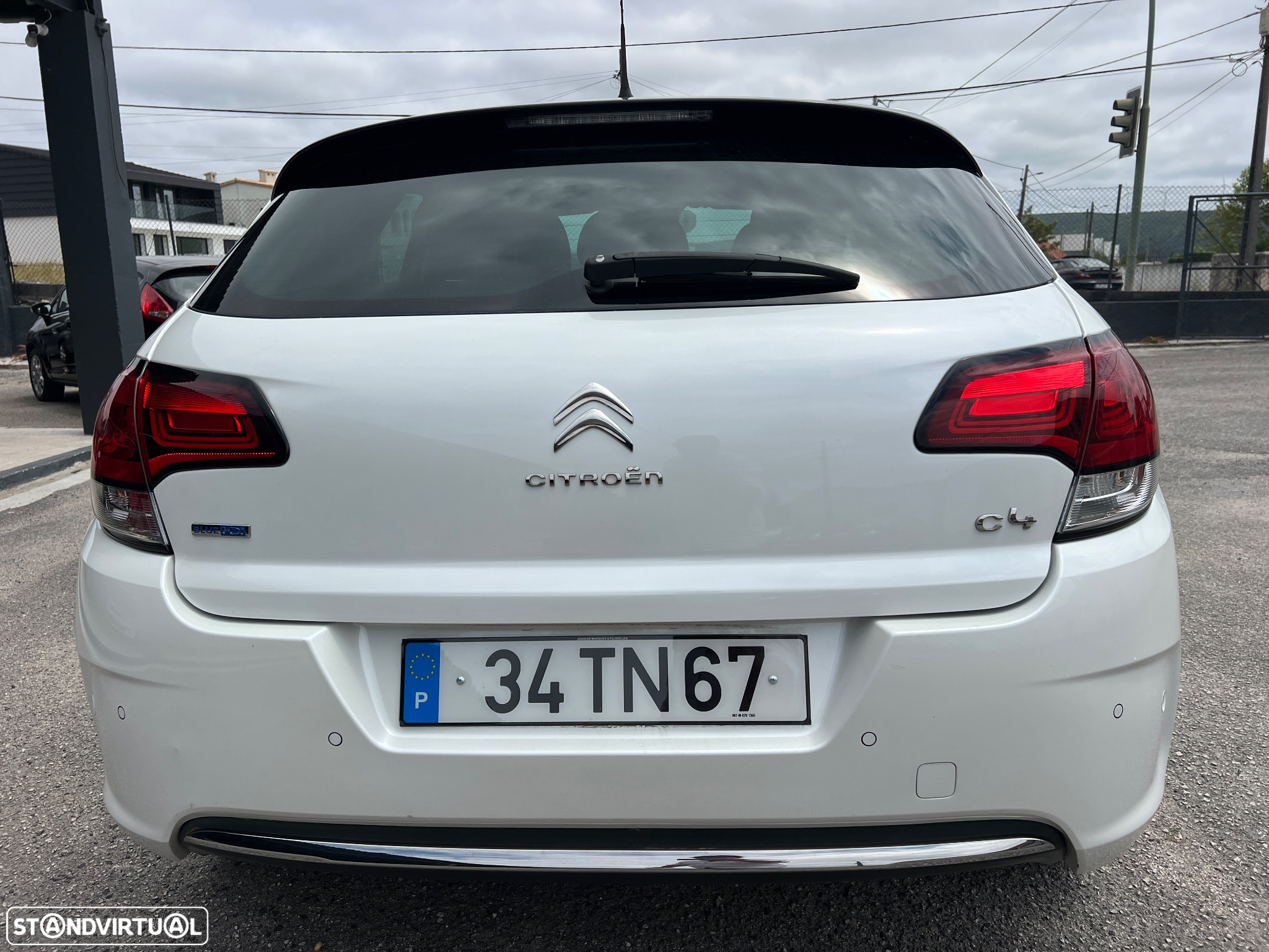 Citroën C4 1.6 BlueHDi Shine - 33