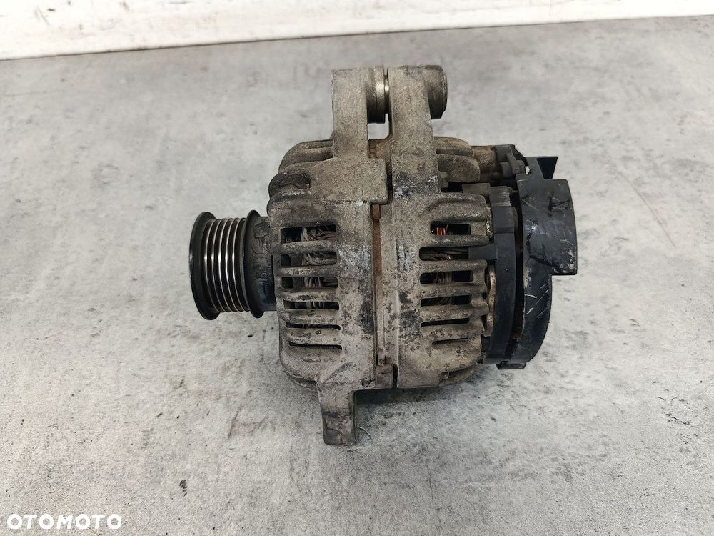 ALTERNATOR OPEL ZAFIRA B 13229990 0124325172  BOSCH 1.9 CDTI - 3