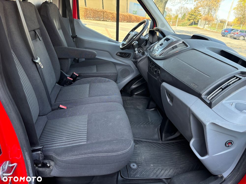 Ford Transit - 10