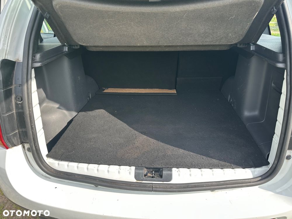 Dacia Duster dCi 110 4WD Comfort - 8
