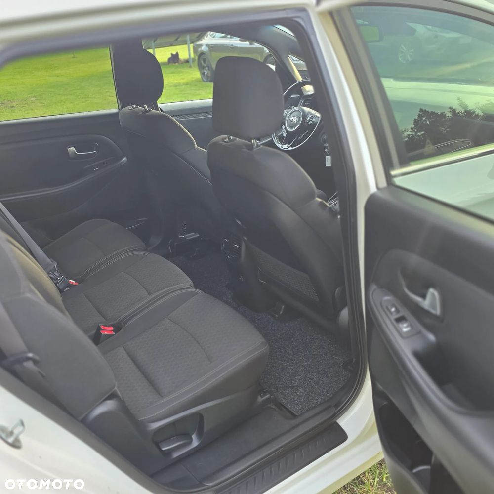 Kia Carens 1.7 CRDi Edition 7 - 21