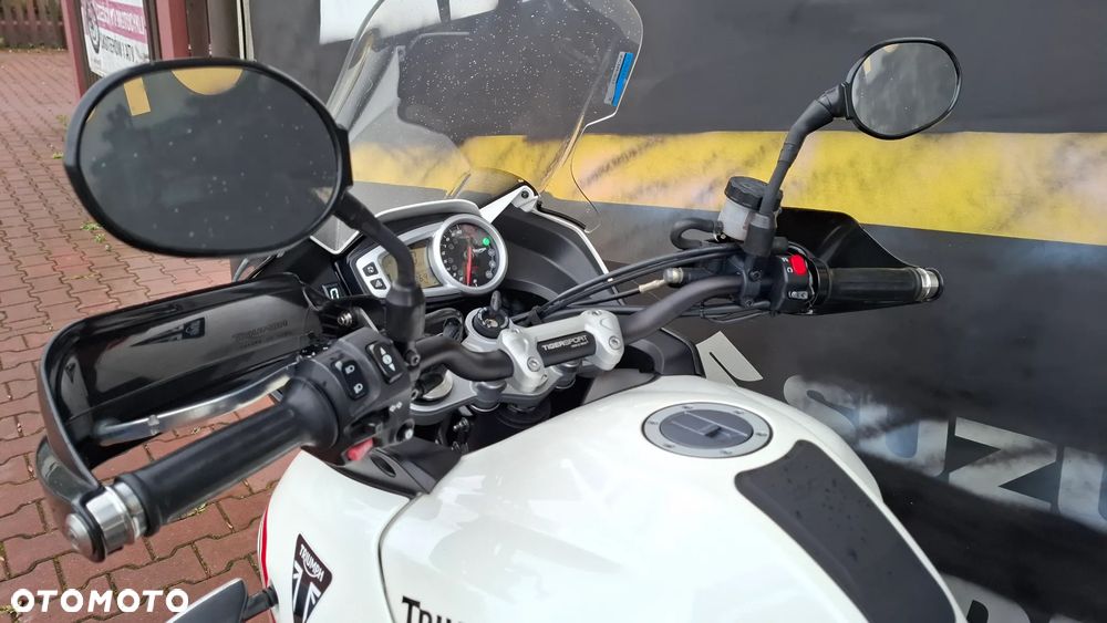 Triumph Tiger - 17
