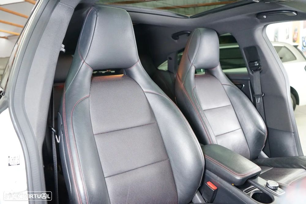 Mercedes-Benz CLA 180 d Shooting Brake AMG Line Aut. - 40