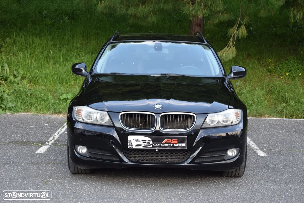 BMW 318 d Navigation Sport - 3