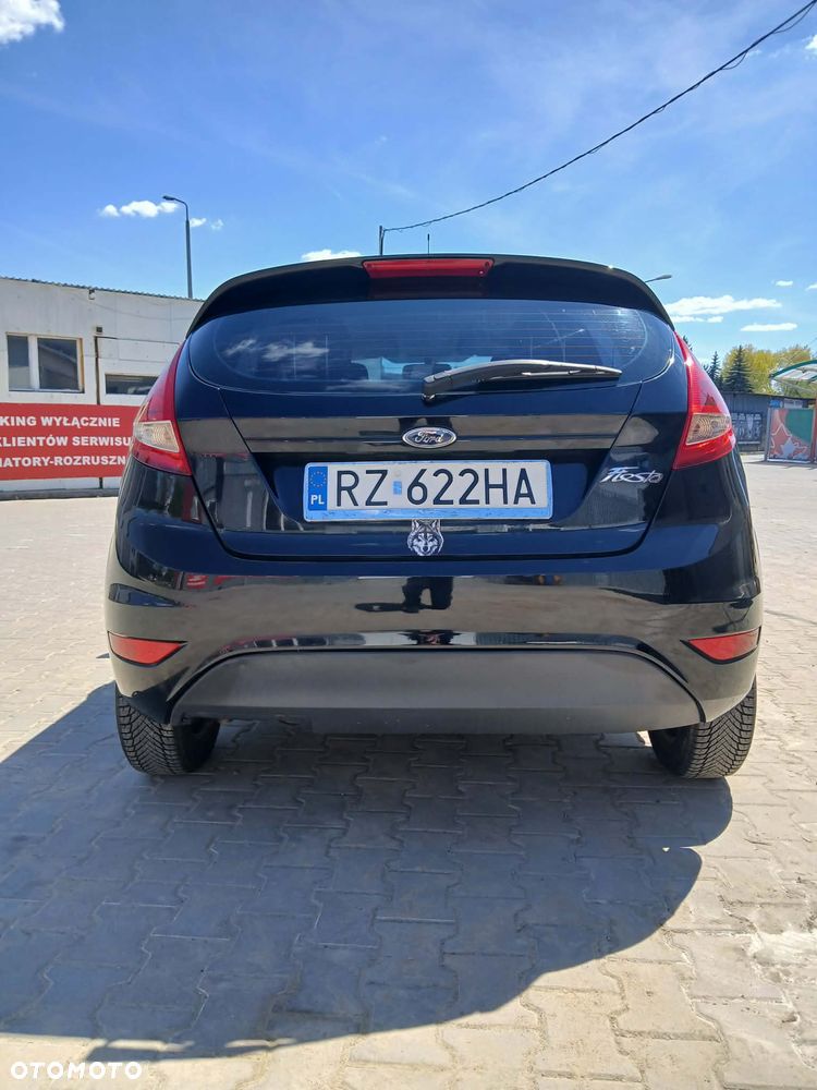 Ford Fiesta 1.25 Trend - 8