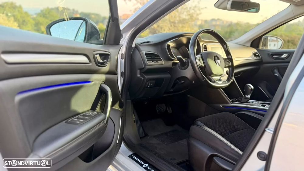 Renault Mégane - 10
