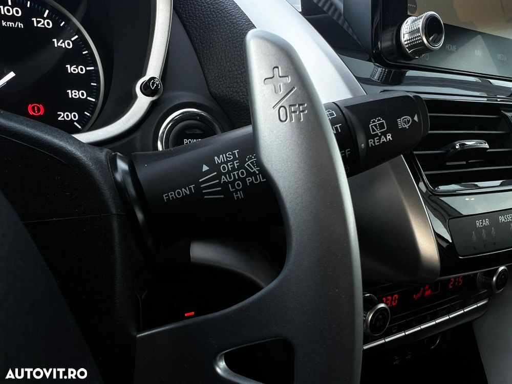 Mitsubishi Eclipse-Cross Plug-In Hybrid 4WD Plus Select - 23