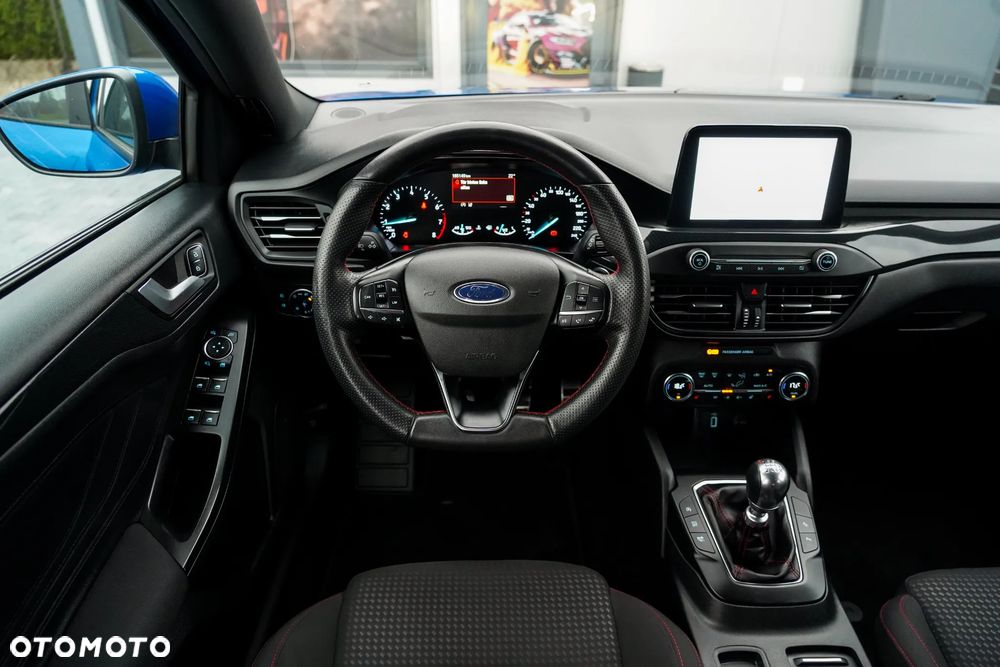 Ford Focus - 28