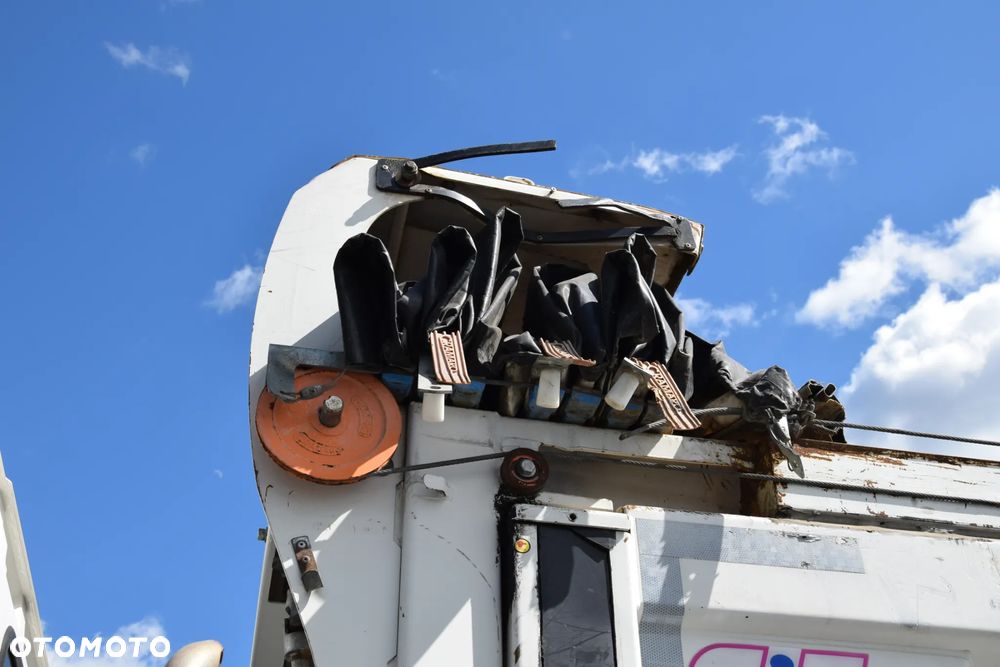 Scania P410 / 8x4 / EURO 6 / WYWROTKA / HYDROBURTA / AUTOMAT / KAMERA COFANIA / NAWIGACJA / HAK / NISKI PRZEBIEG / 2016 / SERWISOWANY / SPROWADZONY - 33