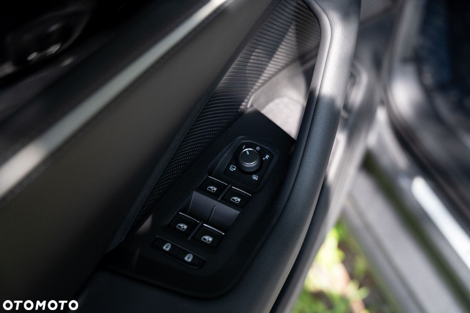 Volkswagen Passat - 14