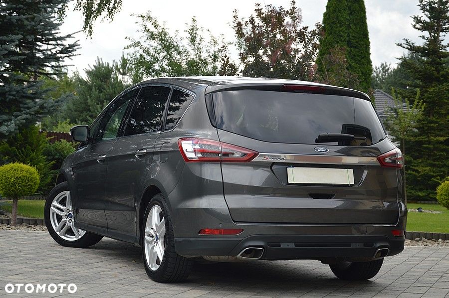 Ford S-Max 2.0 TDCi Titanium PowerShift - 9