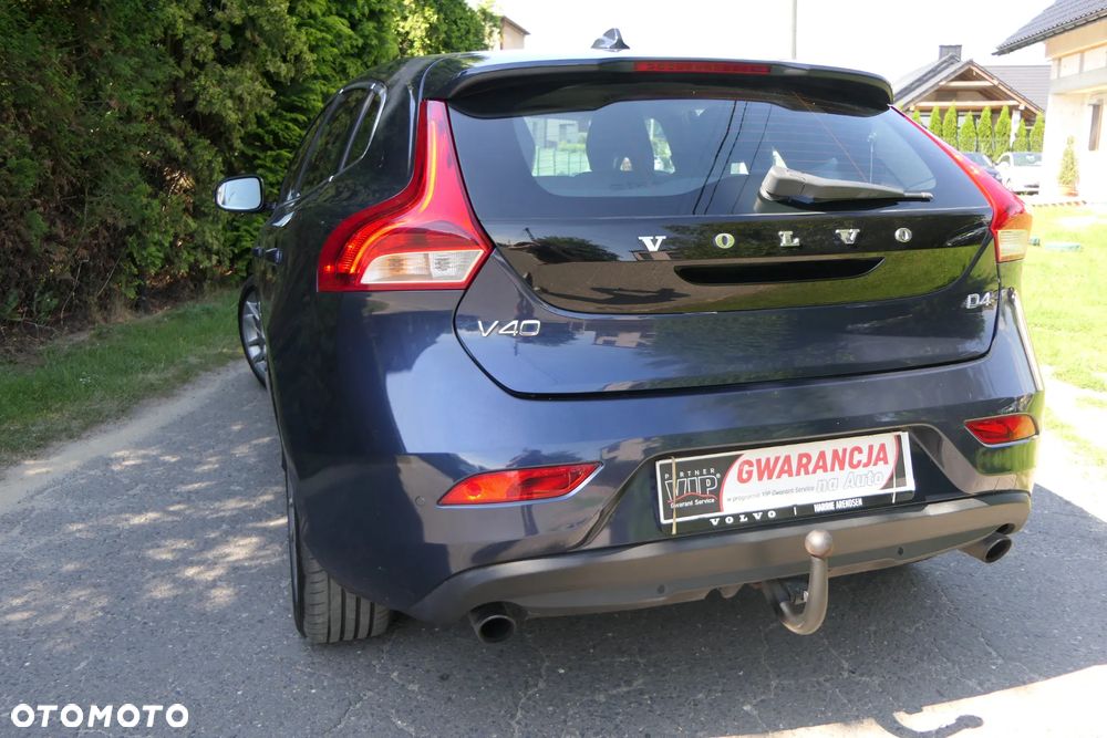 Volvo V40 D4 Summum - 11