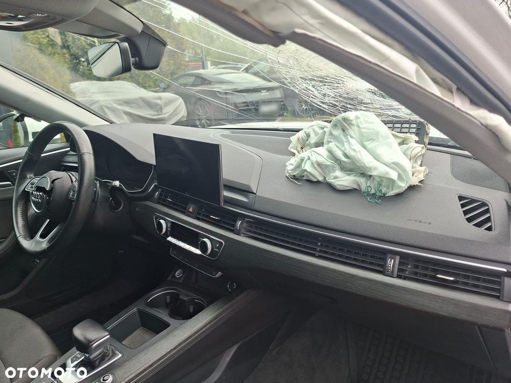 Audi A4 Avant 40 TFSI mHEV Advanced S tronic - 16