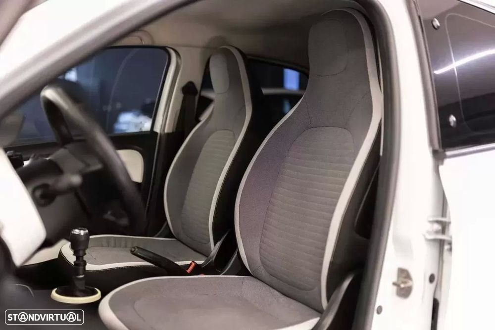 Renault Twingo ENERGY TCe 90 Dynamique - 18