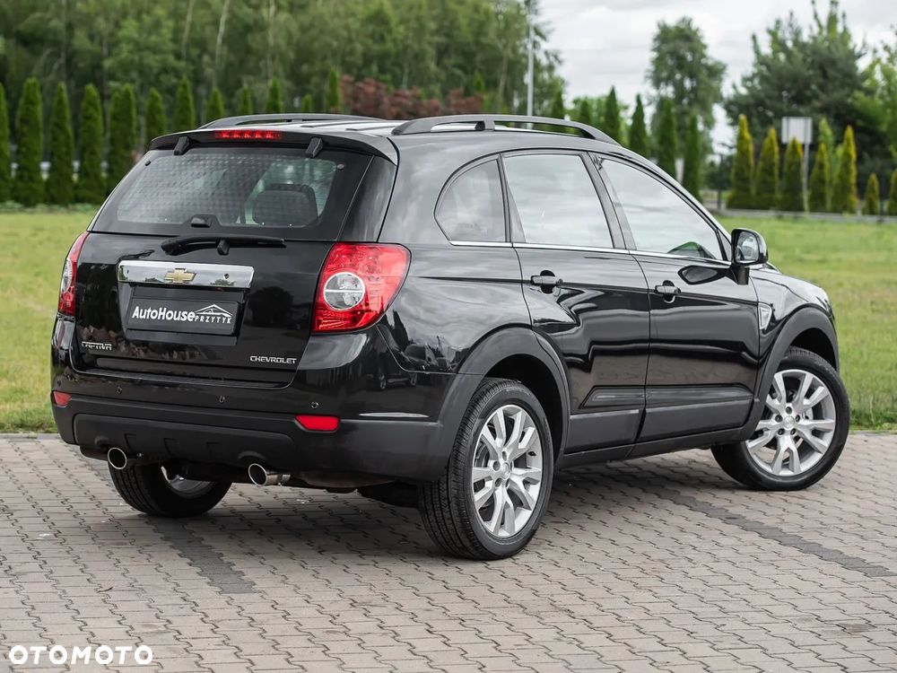 Chevrolet Captiva 2.4 2WD 7 Sitzer LS Family Edition - 11