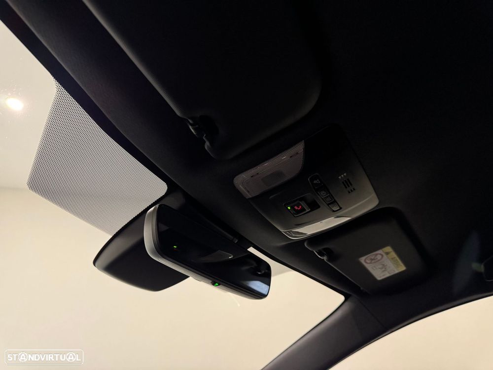Toyota Corolla 1.8 Hybrid Exclusive - 49