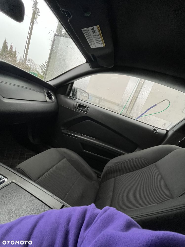 Ford Mustang 3.7 V6 - 10