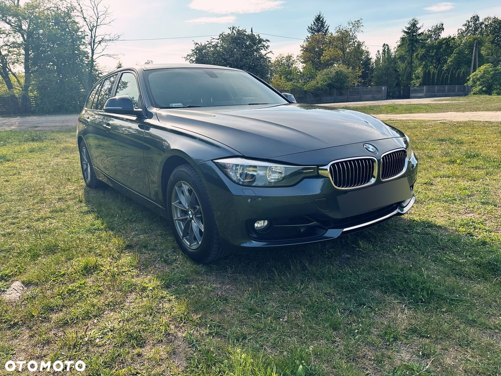BMW Seria 3 320d - 10