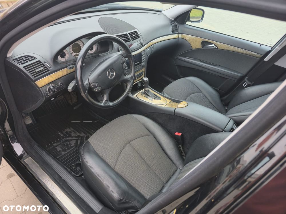 Mercedes-Benz Klasa E - 8