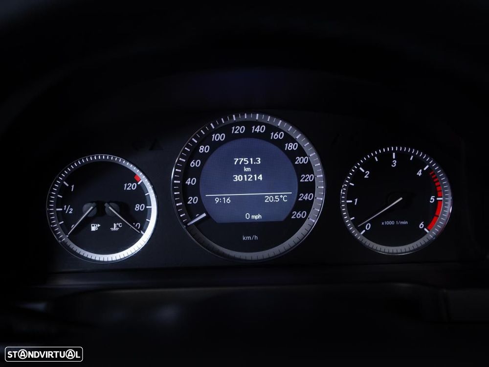 Mercedes-Benz C 220 - 20