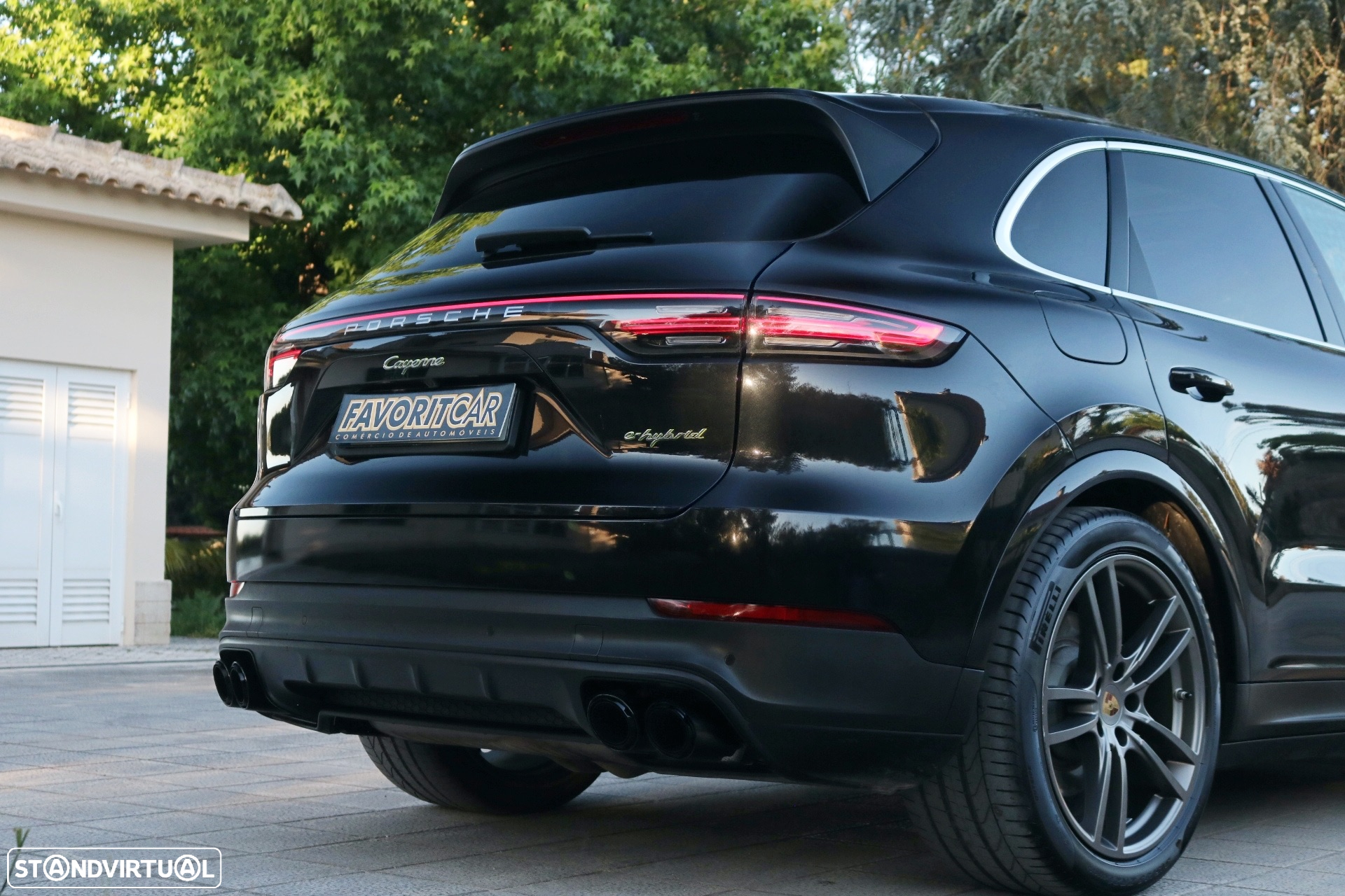 Porsche Cayenne E-Hybrid Platinum Edition - 4