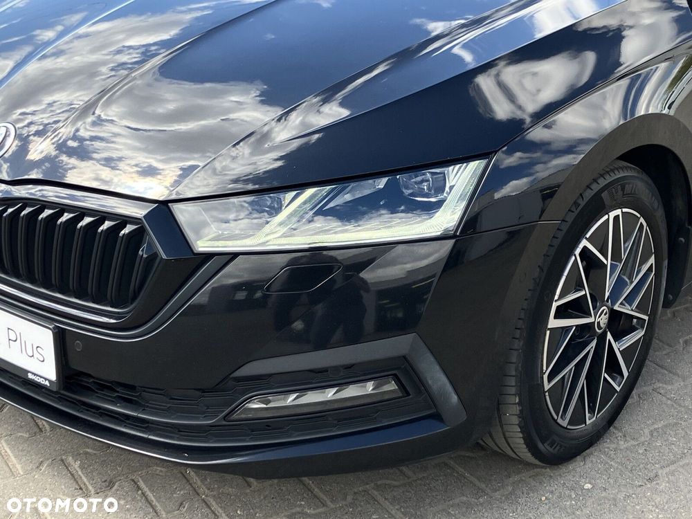 Skoda Octavia 2.0 TDI SCR Style DSG - 10