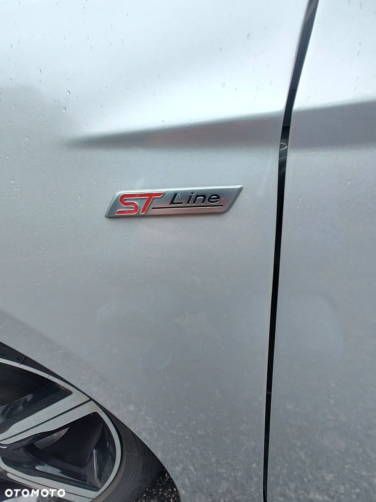 Ford Focus - 8