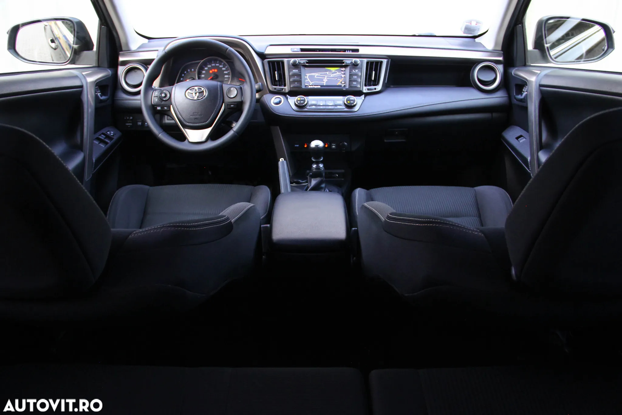 Toyota RAV4 2.2 D-4D 4x4 Edition S - 6