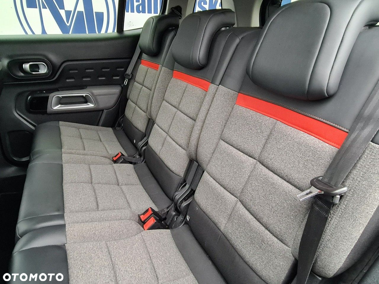 Citroën C5 Aircross 1.2 PureTech Feel - 23